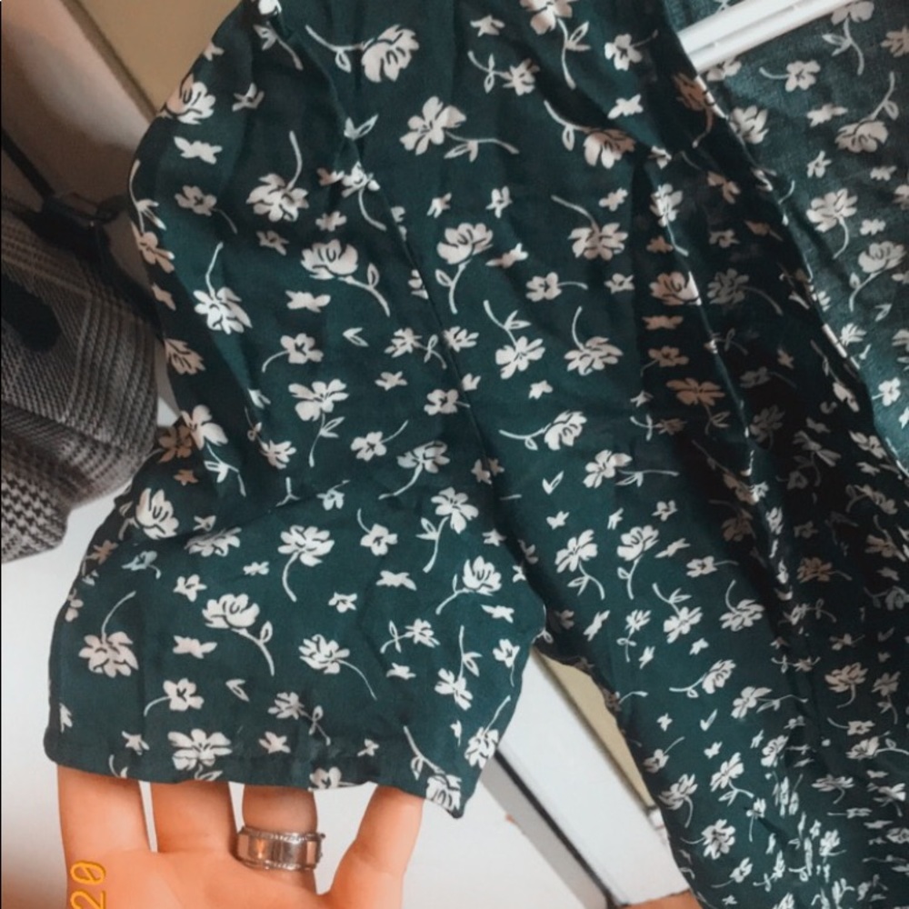Dress - Picture 3 of 3